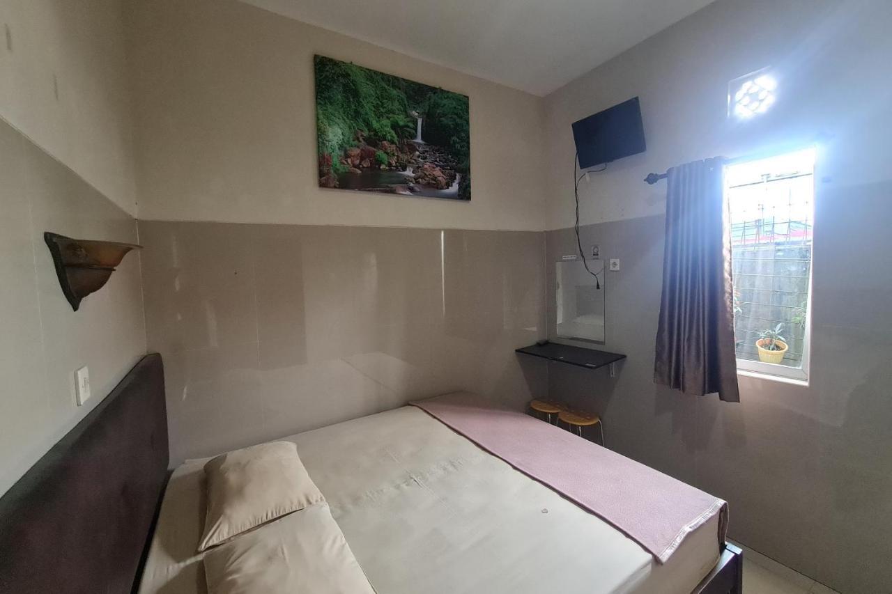 Capital O 93250 Hotel Tirta Kencana 2 Baturaden Banyumas Ngoại thất bức ảnh