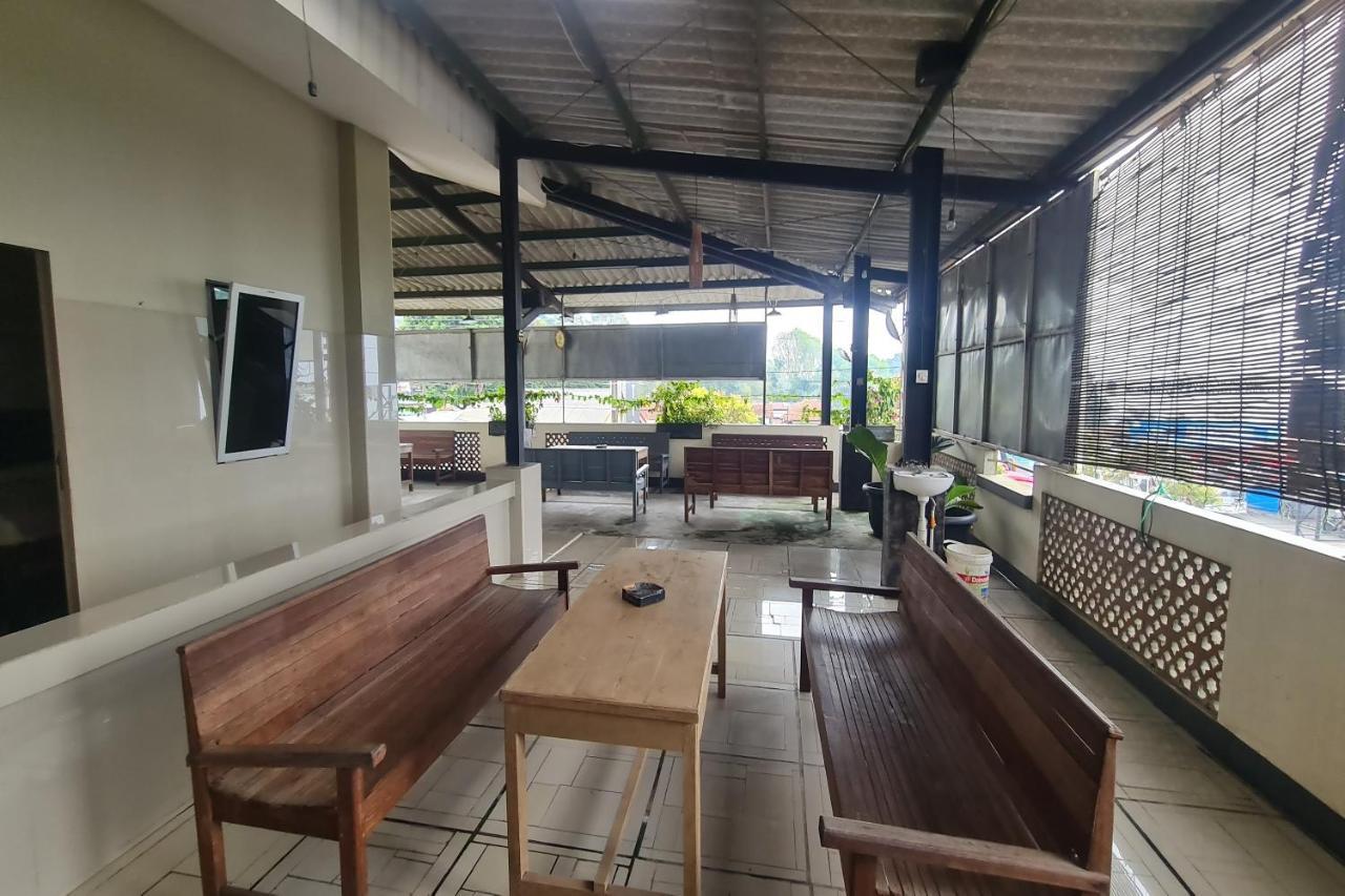 Capital O 93250 Hotel Tirta Kencana 2 Baturaden Banyumas Ngoại thất bức ảnh